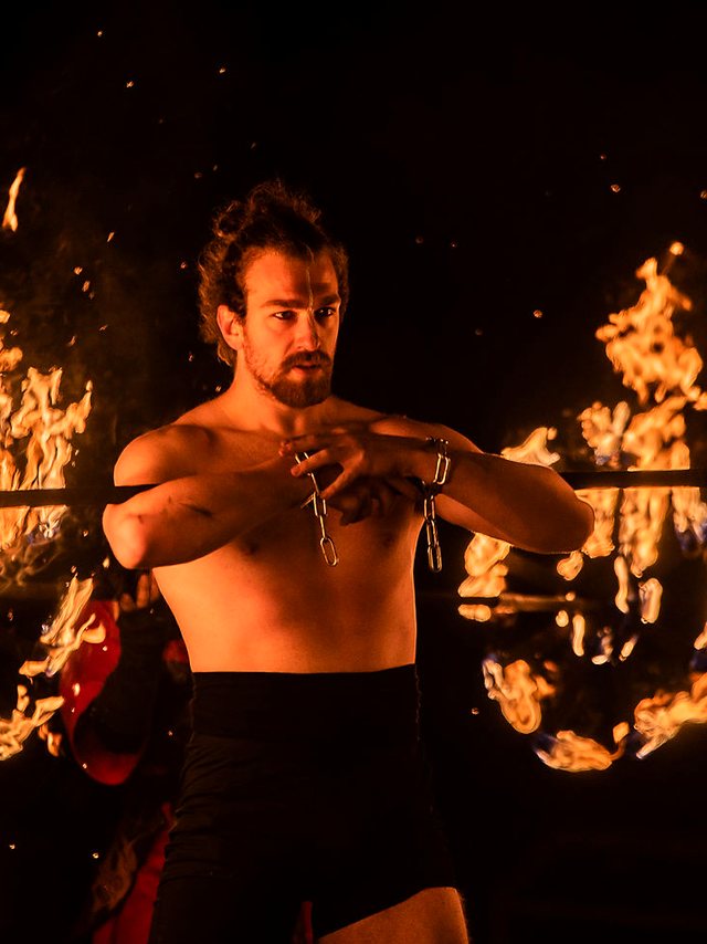 Laurent, artiste Pyronix Production